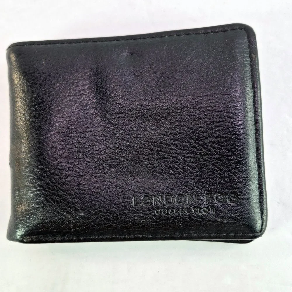 London Fog Men's Black Genuine Leather Bi-Fold Wallet